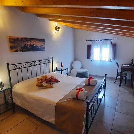 Il Casale Di Lucullo Villa Lucignano Dış mekan fotoğraf