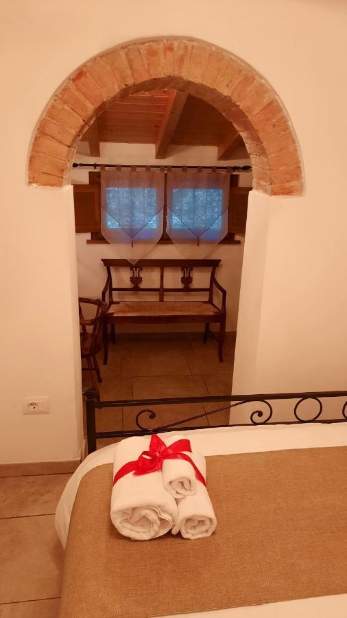 Il Casale Di Lucullo Villa Lucignano Dış mekan fotoğraf